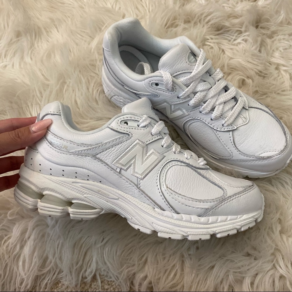 New Balance 2002R White with box Size US 4.5(women’s 6)